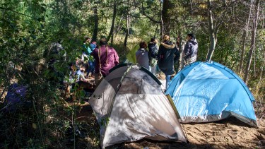 ´Las 30 familias decidieron abandonar el predio en Virgen Misionera luego de reunirse con el fiscal. Foto: archivo
