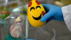 Los chocolateros le ponen color y creatividad al clásico de Pascuas