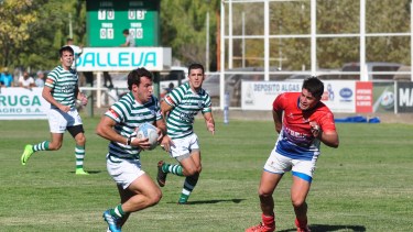 Nogueira estuvo fino y acertó las tres conversiones que pateó. La Hormiga sumó un punto. (Foto: Archivo)