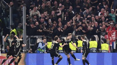 Ajax se plantó en Turín y ganó merecidamente la serie de cuartos.