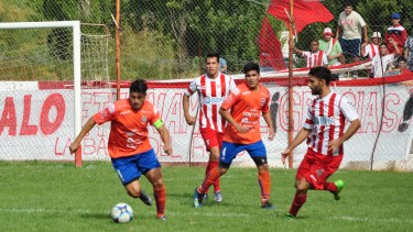 Artaza, el nombre de la polémica, sale a la marca de Fernández.