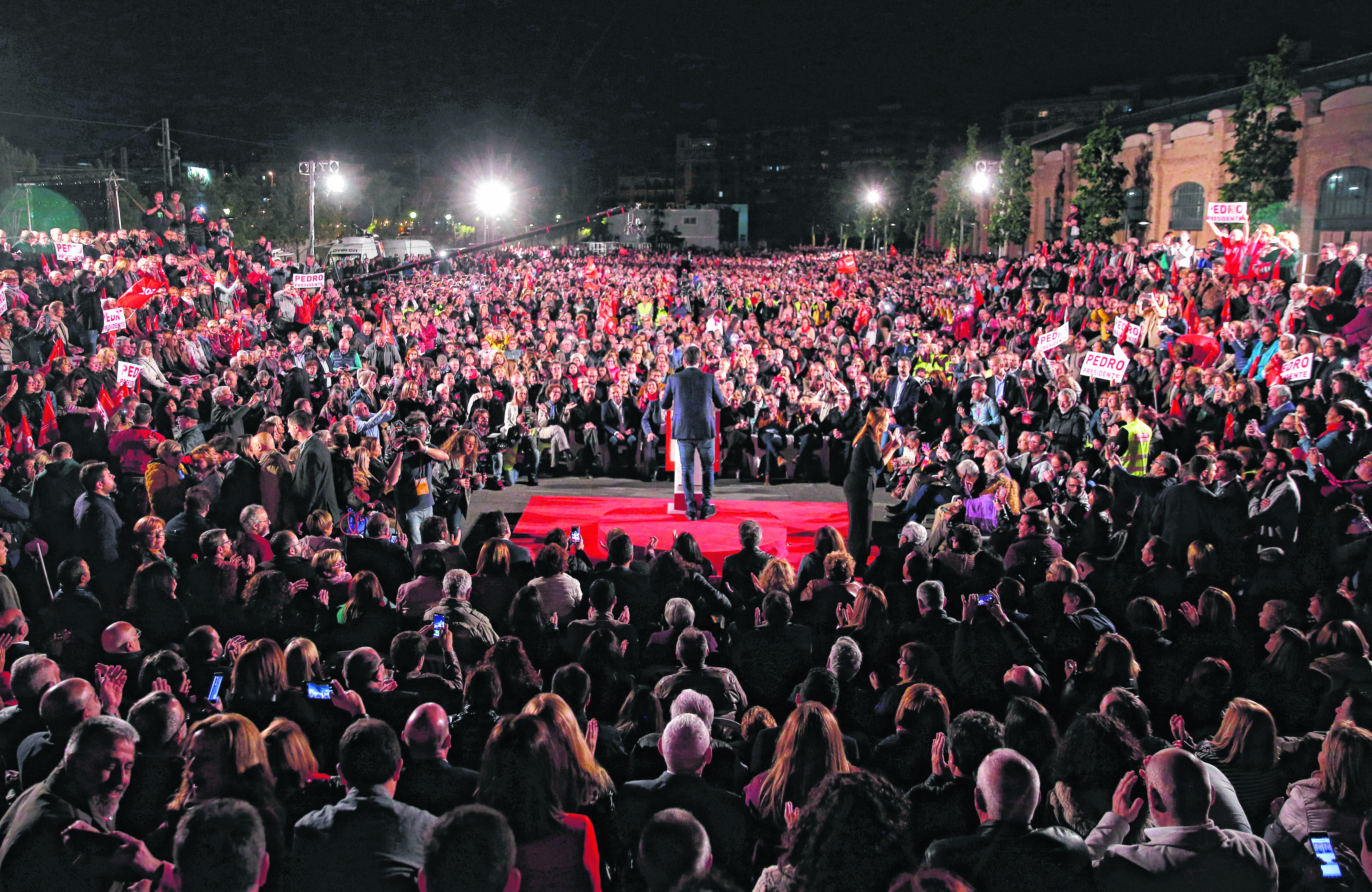 El presidente del gobierno Pedro Sánchez, en su acto de cierre. Foto: AP  
