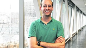 Conocé al neuquino que lidera los avances sobre el VIH