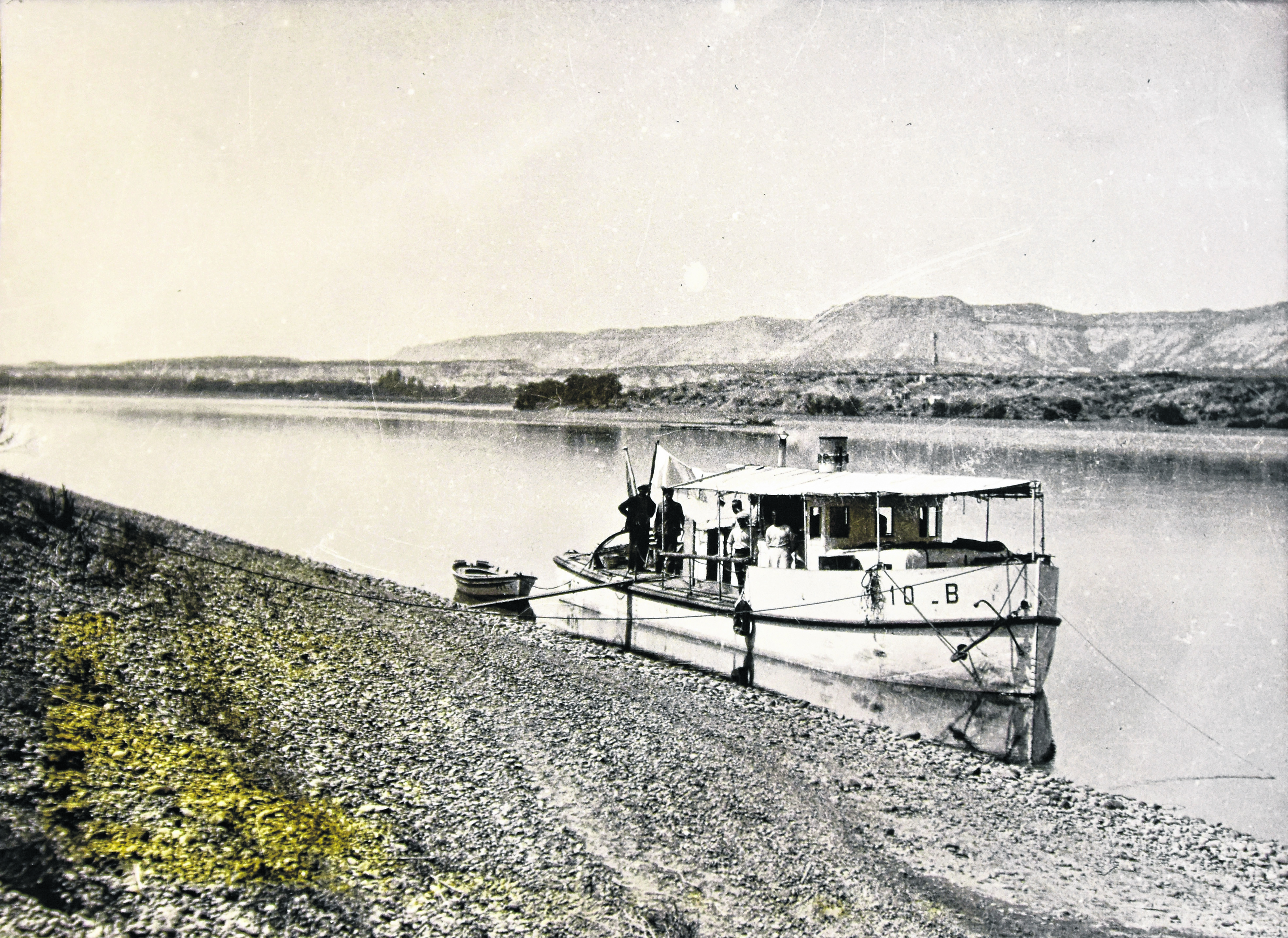 Image: https://www.rionegro.com.ar/wp-content/uploads/2019/04/Imagen-Navegacion-del-R%C3%ADo-Negro-llegada-del-10677042-1.jpg