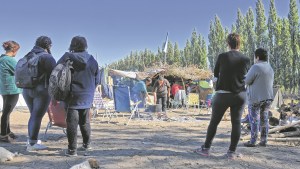 Toma en Paso Córdoba: cada vez son más las familias instaladas