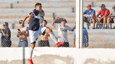 Nqn - Maronese vs La Amistad torneo regional amateur - Juan Thomes