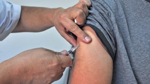 Llegó la cuarta partida de vacunas antigripales a Neuquén
