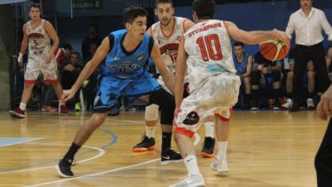 Independiente robó un partido clave ante Sol y se acomoda 2-1 arriba en la serie. (FOTO: Poste Bajo)