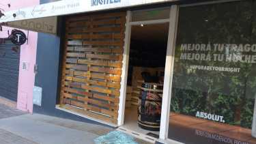 Robaron una vinería céntrica de Neuquén