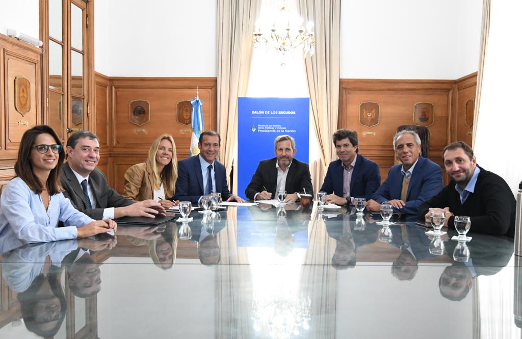 El gobernador Gutiérrez participará mañana de la mesa Vaca Muerta junto al presidente Mauricio Macri. (Foto: Gentileza). 