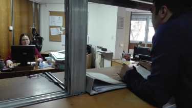 La presentación del amparo en el juzgado laboral número 2. Foto: Gentileza