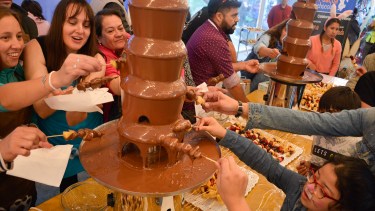 Las Pascuas también se celebraron con mucho chocolate en San Martín de los Andes. (Foto: Patricio Rodríguez)