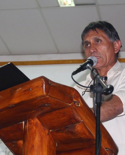 El intendente de Pilcaniyeu, Néstor Ayuelef, negó un pacto de silencio desde el municipio. Foto: archivo