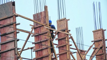 Un proyecto de vivienda de 100 metros cuadrados en un terreno (alejado de la zona céntrica) de 300 metros cuadrados puede costar cerca de 7 millones de pesos.