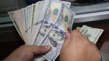 Imagen de Dólar: semana corta y mercados expectantes
