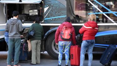 Chichinales: un joven de Bariloche viajaba con marihuana en el micro