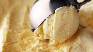 Un helado artesanal de membrillo «made in El Bolsón», el gustazo otoñal