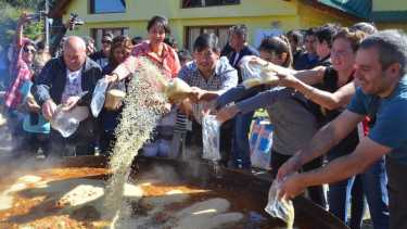 Paella gigante, el próximo viernes 19, en Pehuenia Moquehue
