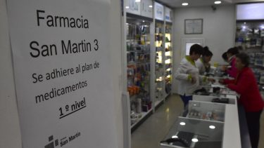 La medicación gratuita, en su droga genérica, significa un ahorro de más de 8000 pesos mensuales para los afiliados a PAMI. Foto: archivo.-