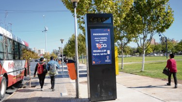 Cinco totem funcionarán en la zona céntrica de Neuquén
