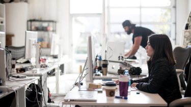 Los trabajadores ajustaron gastos y ven un futuro negro