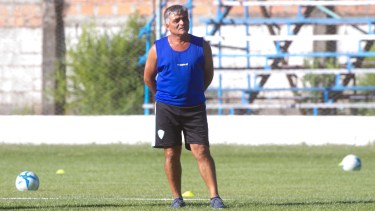 Valdebenito sigue en carrera en el Federal A con Sol de Mayo. (Foto:
Pablo Leguizamón)