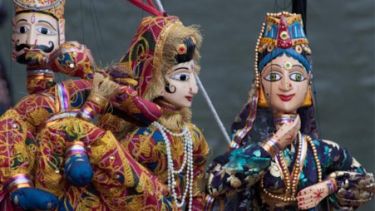 “Prakash Bhatt”. Marionetas de la India traen su arte milenario.