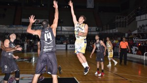 Otro golpe de Atenas en la Liga Argentina