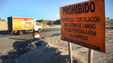 Se paralizó la obra de los rulos del Tercer Puente