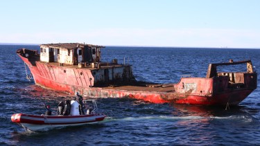Nuevo barco para el parque acuático de Las Grutas