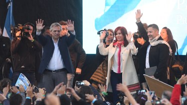 La Fórmula Fernández - Fernández realizó un acto en Merlo.   Foto: Agentia Télam