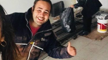 El joven fue internado en el hospital Castro Rendón. Foto: gentileza