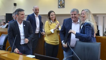 AAG.NQN  13.05.19  FOTO YAMIL REGULES NOTA CONSEJO DELIBERANTE ASUNCION DE LA NUEVA CONCEJALA ISABEL MOSNA