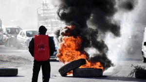 El tránsito de este lunes se complica con tres protestas en Cipolletti