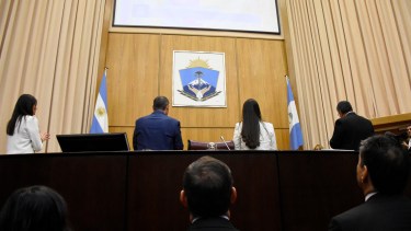 El gobierno espera que los diputados no le den la espalda al pedido de endeudamiento. Foto Florencia Salto