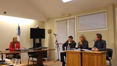 la fiscal Betiana Cendón acusó a la joven por el delito de homicidio doblemente agravado por el vínculo y la alevosía, (Gentileza)