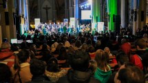 Imagen de El jazz de Piazzolla y la Filarmónica cautivaron en Bariloche