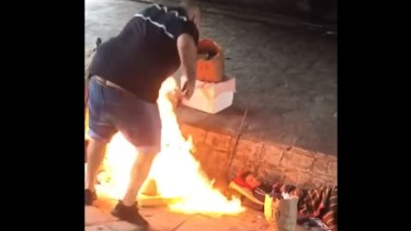 El indignante ataque tuvo lugar en Buenos Aires. (Captura de video)