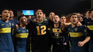 Festeja el Xeneize, que se consagró campeón de una Supercopa que le era esquiva. (Foto: Alfredo Luna/Telam)