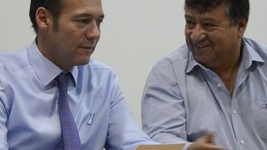 El intendente Hugo Gutiérrez habló del tema con el gobernador Omar Gutiérrez. Foto gentileza municipalidad de Chos Malal
