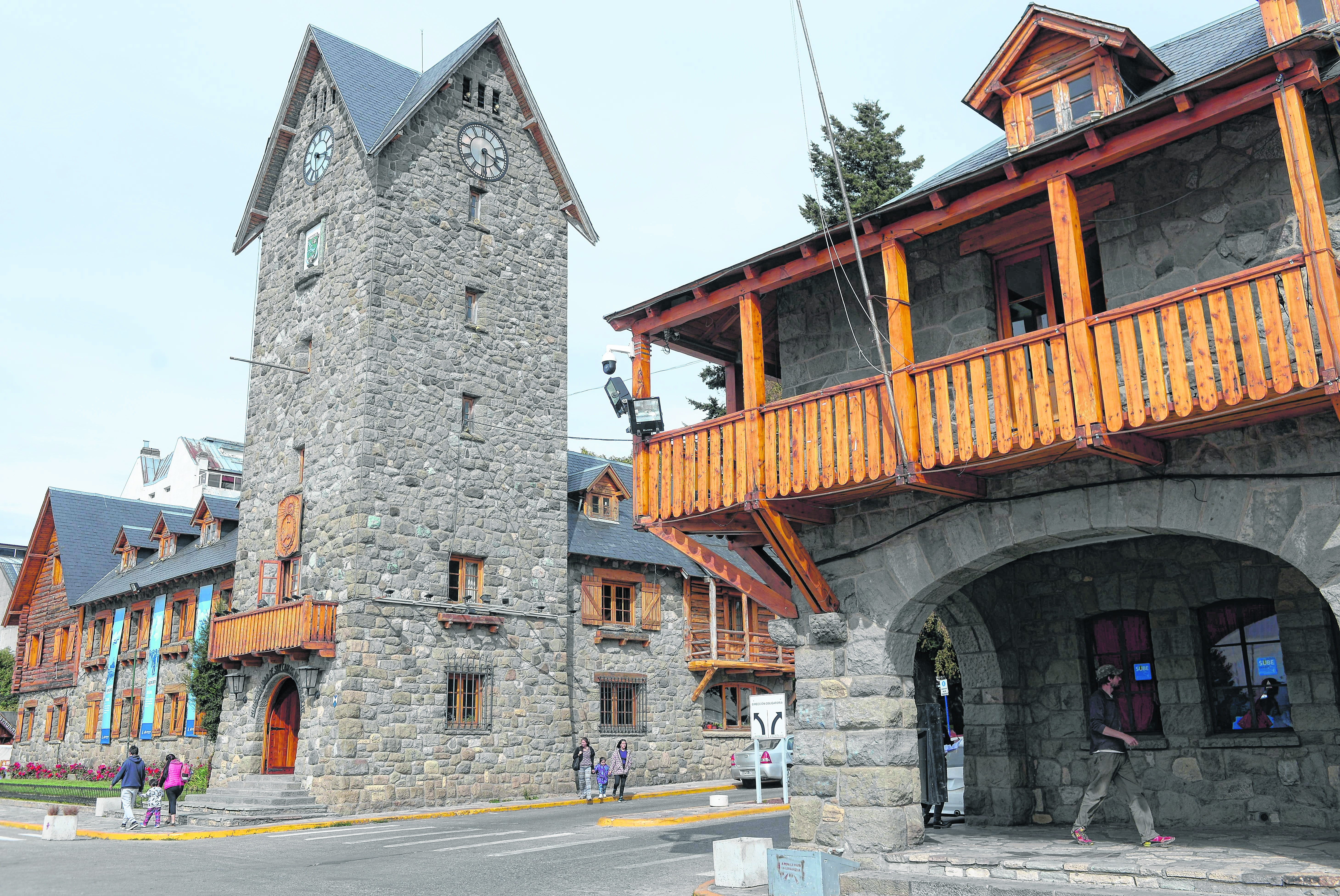 Las oficinas públicas de Bariloche estarán cerradas el 24 de diciembre, por asueto administrativo. Archivo