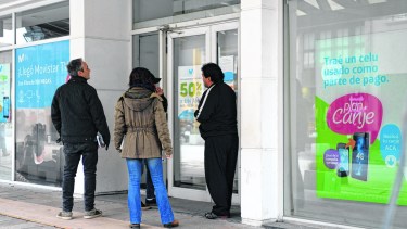Conflicto entre Telefónica y Bariloche: intentan suavizar la discusión