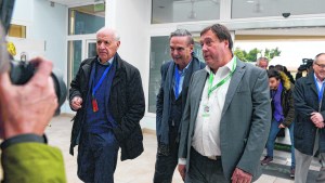 Weretilneck le dio a Lavagna la vidriera de Invap para su candidatura