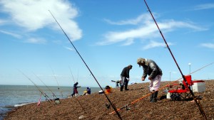 Habilitaron la pesca en San Blas, incluyendo residentes de Viedma