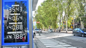 En la región ya se paga el gasoil más  caro que en estaciones de Buenos Aires