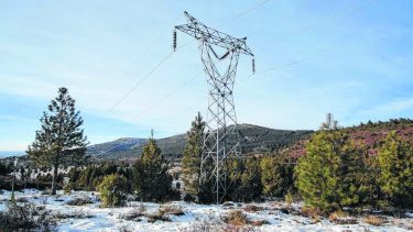 La CEB también debe millones, pero a Edersa