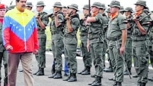 Venezuela: los militares son el árbitro final de la crisis