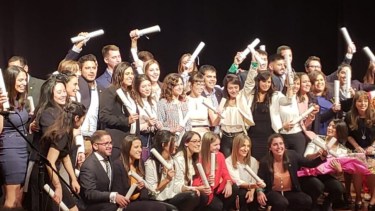 UNC: 50 nuevos profesionales recibieron su título de medicina en Cipolletti