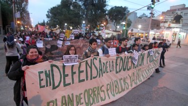 La marcha por la educación pública. Foto: Oscar Livera