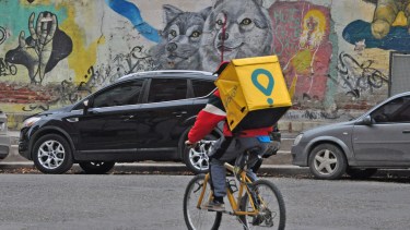 Por el funcionamiento de la app, los mensajeros deben estar a diez cuadras. Foto: archivo.